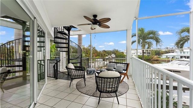 1730 Jewel Box DR, Sanibel, FL 33957