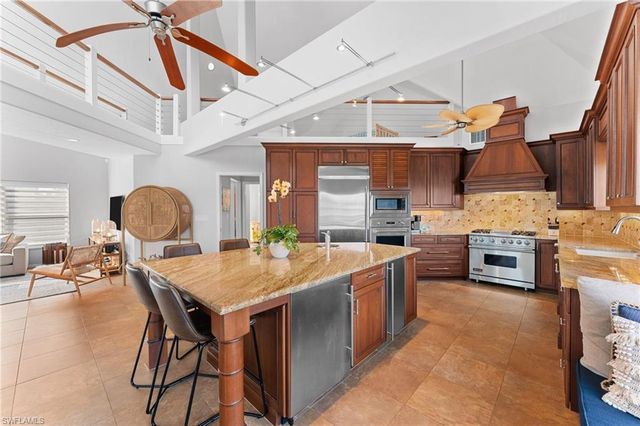 1730 Jewel Box DR, Sanibel, FL 33957