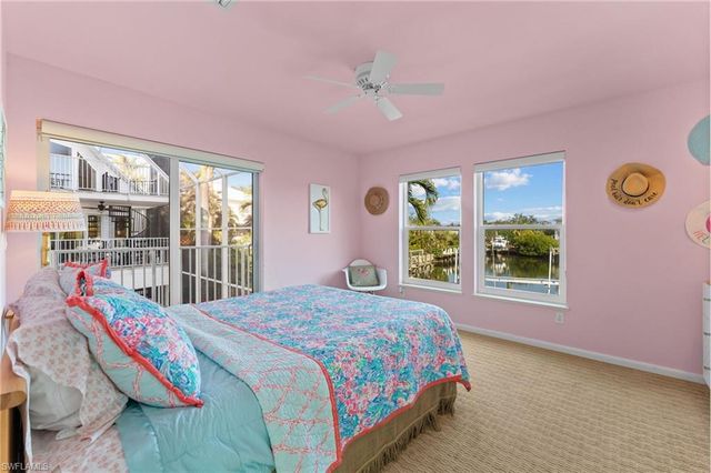1730 Jewel Box DR, Sanibel, FL 33957