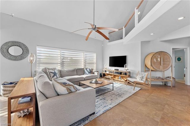 1730 Jewel Box DR, Sanibel, FL 33957