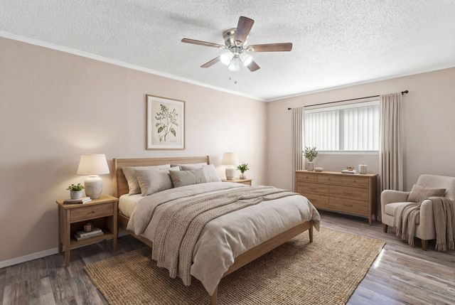 7812 Royal Lane 109, Dallas, TX 75230