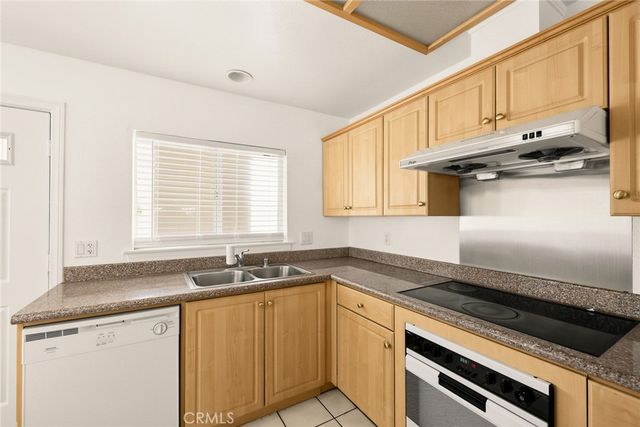 121 N Mcpherrin Avenue 105, Monterey Park, CA 91754