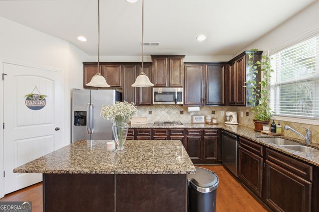 1382 Skipping Stone Court, Dacula, GA 30019