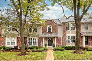 5314 N Kenrick Parke Drive, St Louis, MO 63119