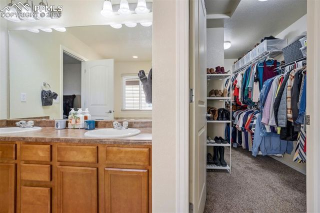 6131 Hayfield Place, Colorado Springs, CO 80925