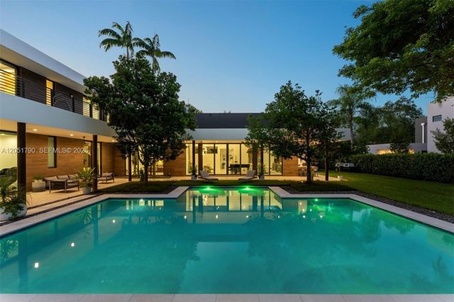 7502 SW 102nd Street, Pinecrest, FL 33156
