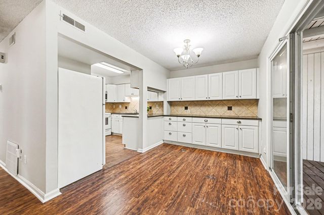 7900 Horse Chestnut Lane, Charlotte, NC 28277