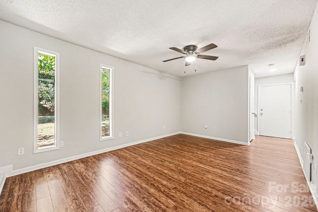 7900 Horse Chestnut Lane, Charlotte, NC 28277
