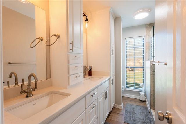 6105 Bontura Court, Granbury, TX 76049