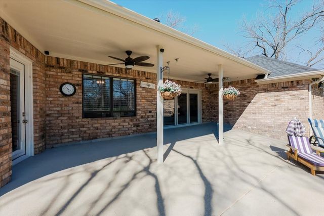 6105 Bontura Court, Granbury, TX 76049