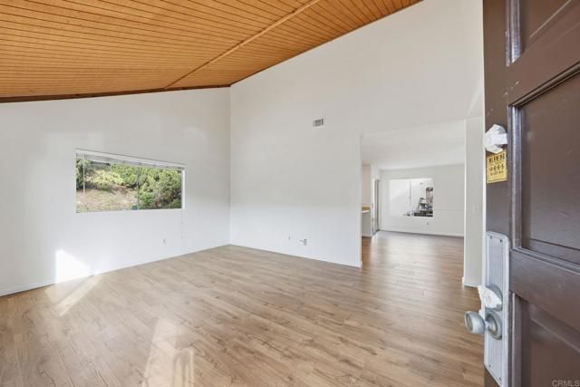 6881 Parkside Avenue, San Diego, CA 92139