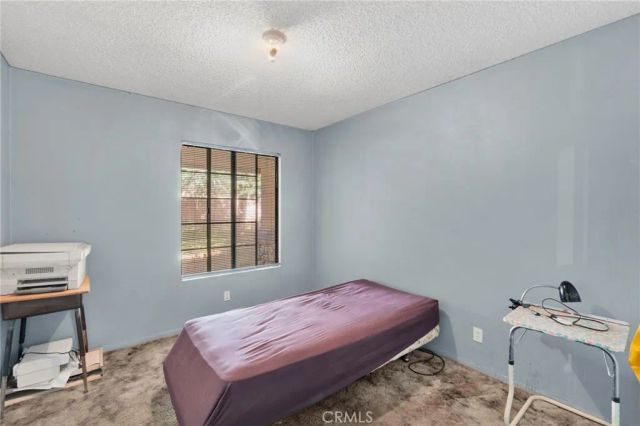 13423 Palm, Hesperia, CA 92344