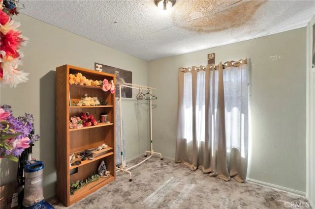 13423 Palm, Hesperia, CA 92344