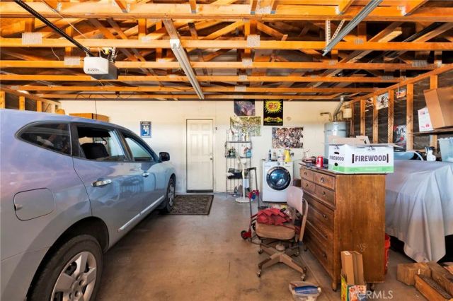 13423 Palm, Hesperia, CA 92344