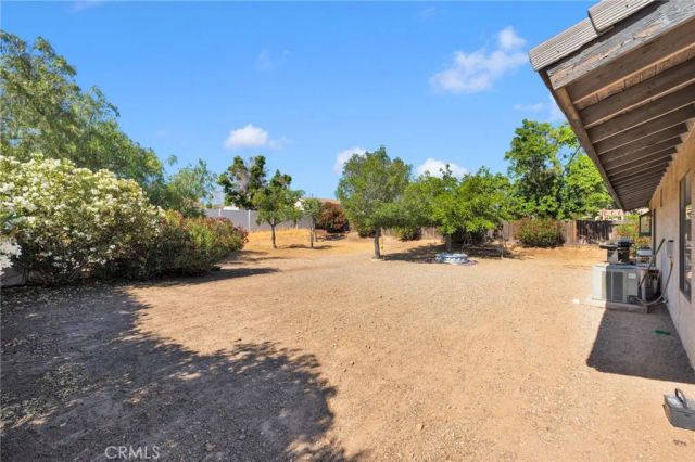 13423 Palm, Hesperia, CA 92344