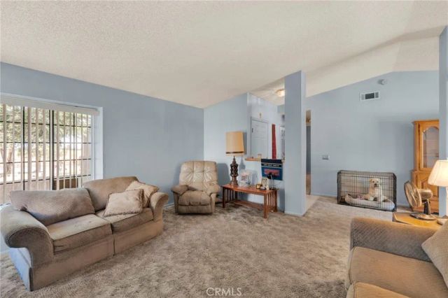 13423 Palm, Hesperia, CA 92344
