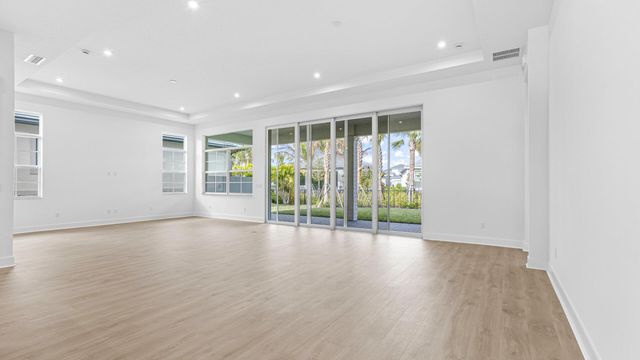 13669 Le Christine Drive, Palm Beach Gardens, FL 33412