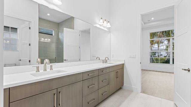 13669 Le Christine Drive, Palm Beach Gardens, FL 33412
