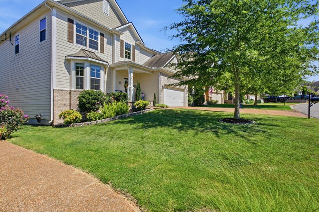 5006 Colton Dr, Spring Hill, TN 37174
