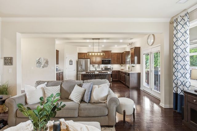 5006 Colton Dr, Spring Hill, TN 37174