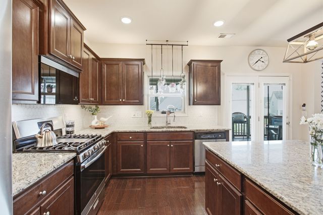 5006 Colton Dr, Spring Hill, TN 37174
