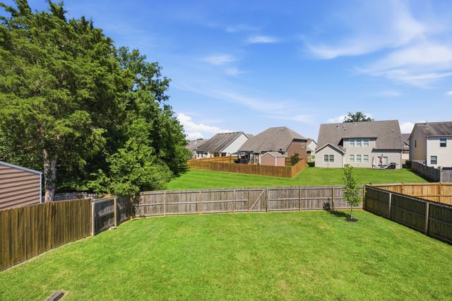 5006 Colton Dr, Spring Hill, TN 37174