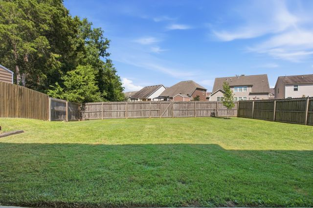 5006 Colton Dr, Spring Hill, TN 37174