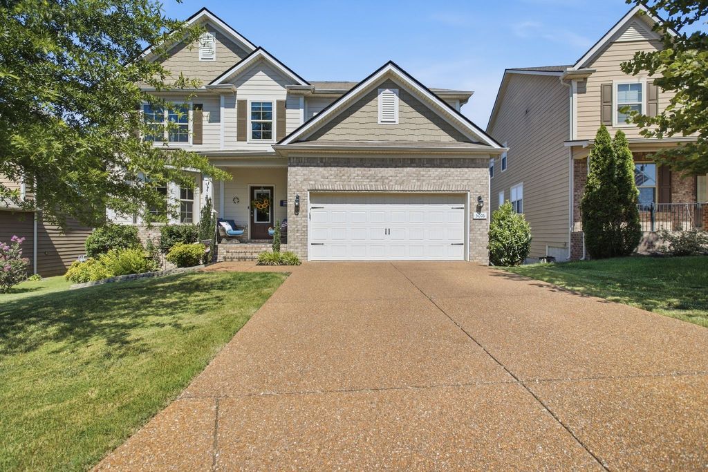 5006 Colton Dr, Spring Hill, TN 37174