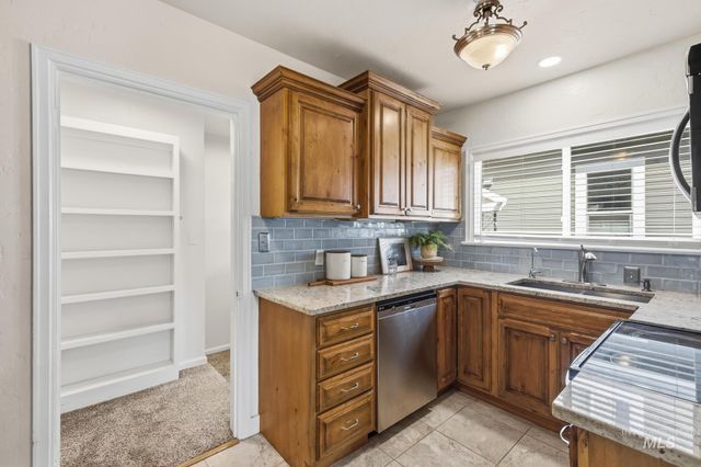 2306 W Madison Ave, Boise, ID 83702