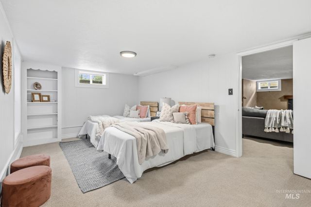 2306 W Madison Ave, Boise, ID 83702