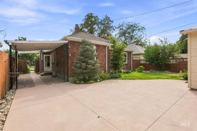 2306 W Madison Ave, Boise, ID 83702