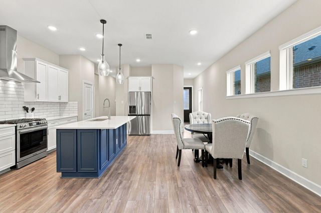 17447 Vino Vines Lane, Conroe, TX 77302