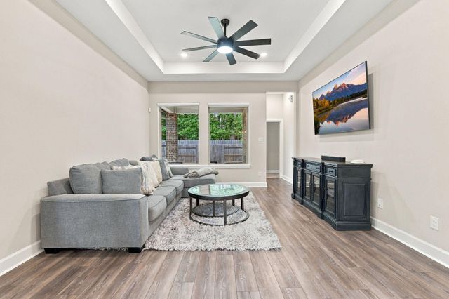 17447 Vino Vines Lane, Conroe, TX 77302