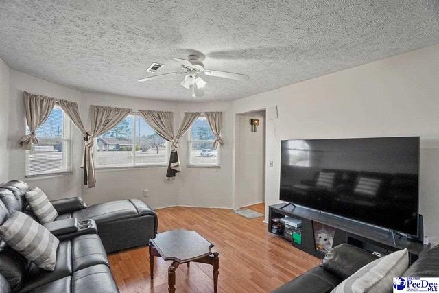2070 E Lynches River Rd, Timmonsville, SC 29161