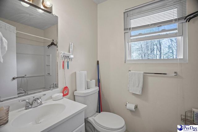 2070 E Lynches River Rd, Timmonsville, SC 29161
