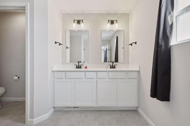 11311 Brookview Road, Woodbury, MN 55129