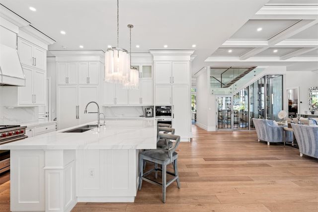 400 Coral Way, Fort Lauderdale, FL 33301