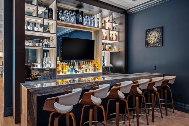 400 Coral Way, Fort Lauderdale, FL 33301