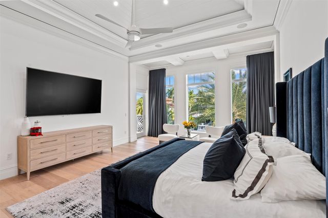 400 Coral Way, Fort Lauderdale, FL 33301