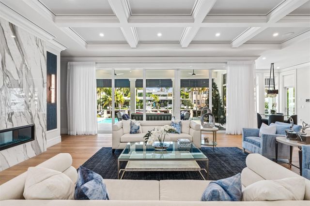 400 Coral Way, Fort Lauderdale, FL 33301