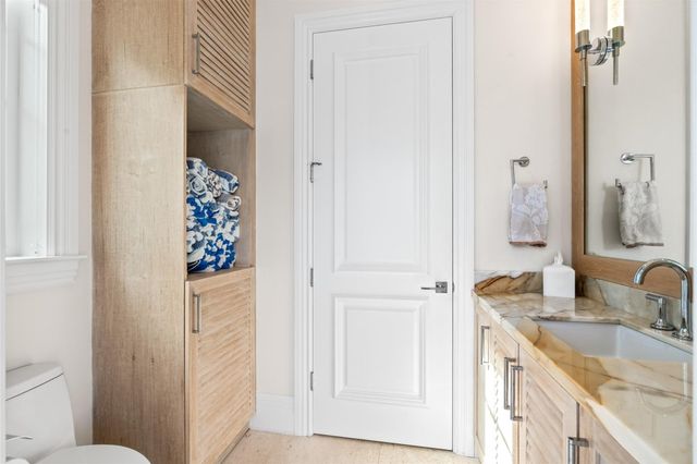 400 Coral Way, Fort Lauderdale, FL 33301