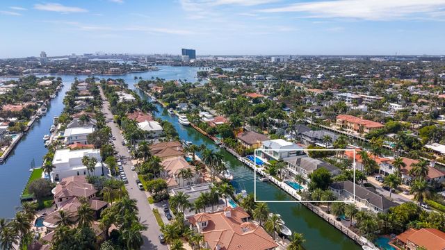 400 Coral Way, Fort Lauderdale, FL 33301