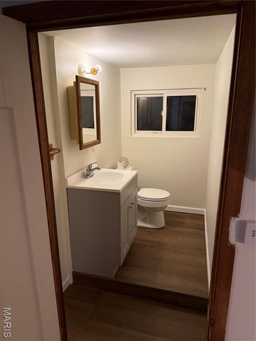 5510 Rhodes Avenue, St Louis, MO 63109