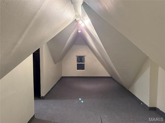 5510 Rhodes Avenue, St Louis, MO 63109