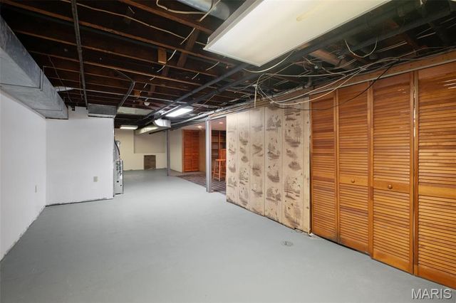 5510 Rhodes Avenue, St Louis, MO 63109