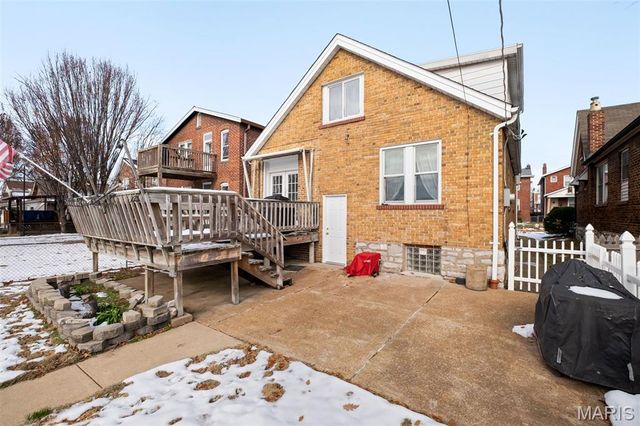 5510 Rhodes Avenue, St Louis, MO 63109