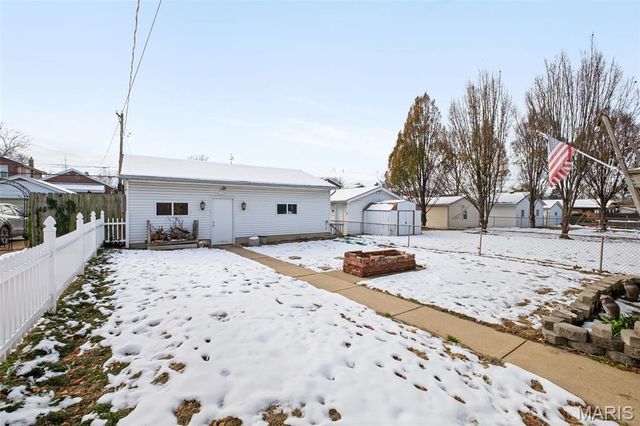 5510 Rhodes Avenue, St Louis, MO 63109