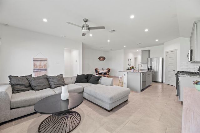 5010 Pine Haven Lane, Fresno, TX 77545