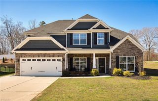 2929 Fernley Court, High Point, NC 27262