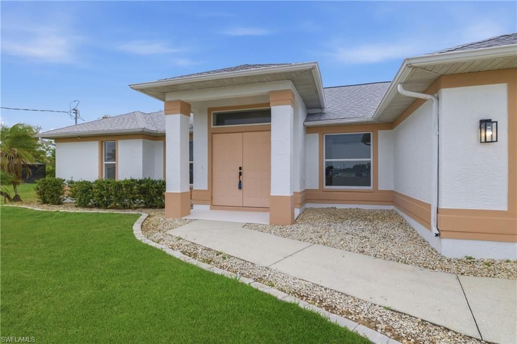 614 SW 1st ST, CAPE CORAL, FL 33991 — photo 3